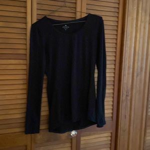 Athleta long sleeve chi top